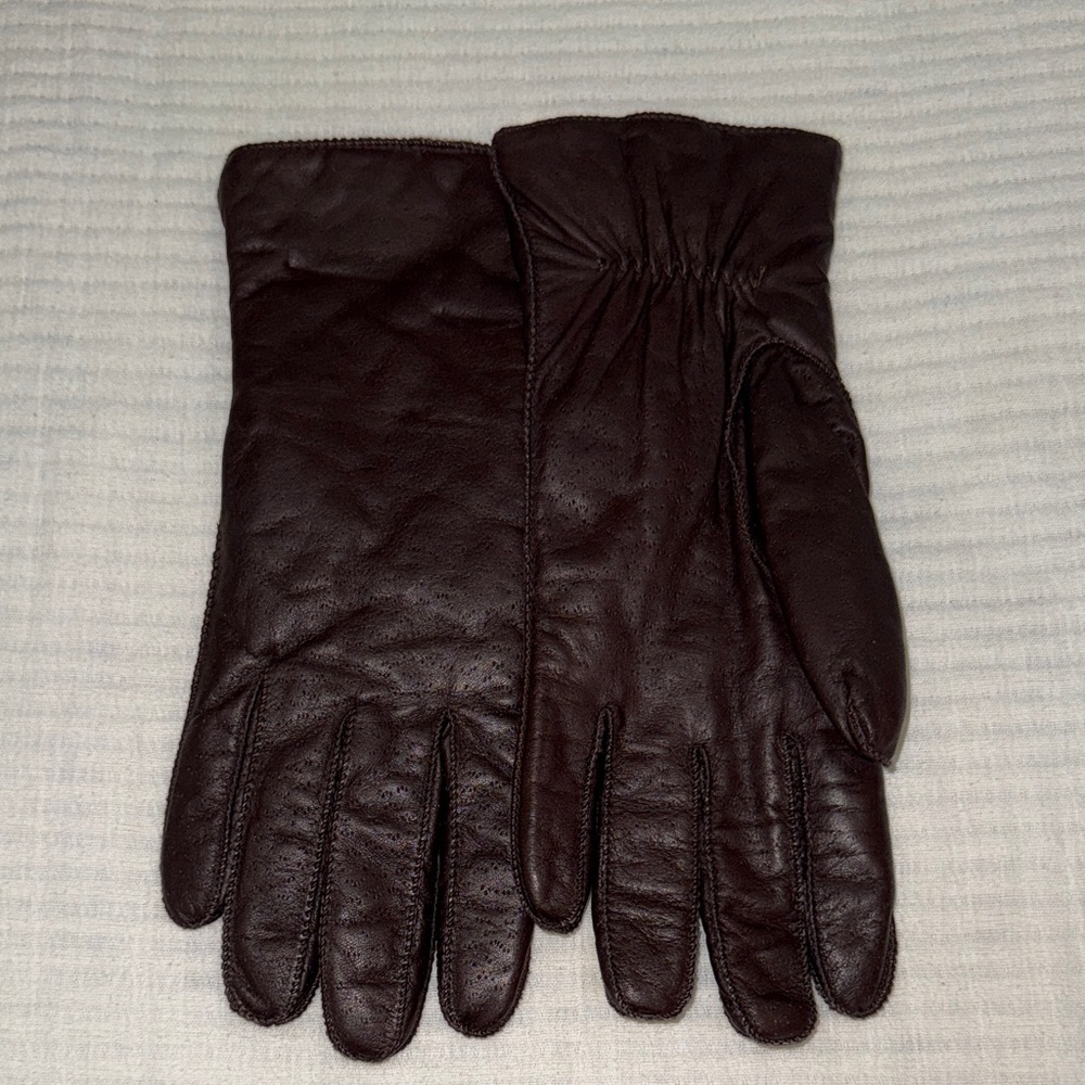 Luxurious Dark Brown Leather Gloves